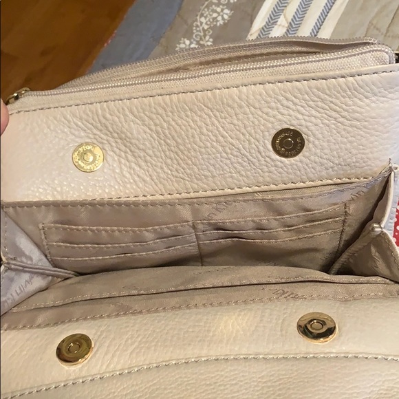 Calvin Klein crossbody - Picture 3 of 6